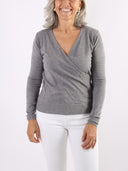 Maglioncino basic con scollo a portafoglio