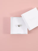 Anello regolabile con cuore bombato