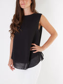 Top sottogiacca basic con bottoncino sulla schiena