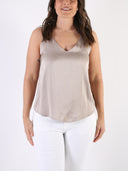 Top in viscosa con scollo a V e spalline incrociate sulla schiena
