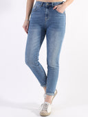 Jeans regular fit lavaggio chiaro