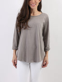 T-shirt Bianco con maniche lunghe e B dietro