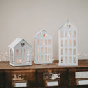 Lanterna bianca a casetta con cuoricino