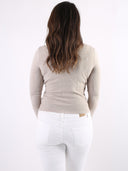Maglioncino basic con scollo a portafoglio