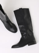 Stivale nero classico