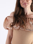 Top con scollo bardot in paillettes