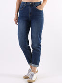 Blue jeans boyfriend sfumato