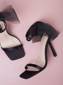 Sandalo Audrey con fiocco in tulle