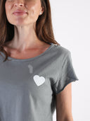 T-shirt Bianco con cuore bianco glitter e B dietro