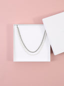 Collana doppia con filo di perle e filo di strass