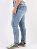 Jeans push up lavaggio chiaro