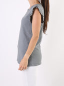 T-shirt con maniche frufru e cuore sulla schiena
