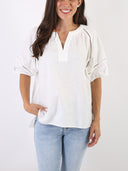 Blusa Arianna in viscosa e lino con inserti in pizzo