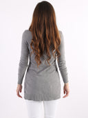 Cardigan lungo con tre bottoncini