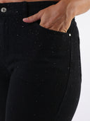 Jeans mom fit con strass tono su tono