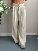 Pantapalazzo con pences e cintura