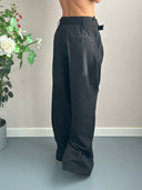 Pantapalazzo con pences e cintura