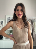 Top oro rosa con scollo a V simmetrico