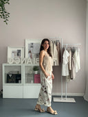 Pantalone con fantasia fiori