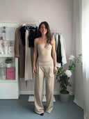 Pantapalazzo con cinturina incrociata