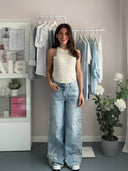 Jeans a palazzo con ricami di perline