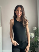 Body smanicato in misto viscosa