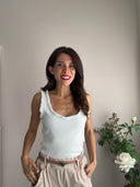 Canotta con scollo rouches