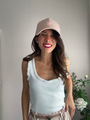 Cappellino rosa con cuoricino