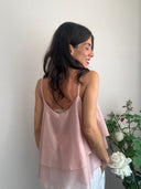 Top rosa a balze in tencel