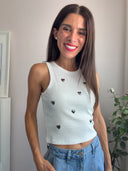 Top crop a costine con cuori