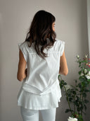 Top bianco in cotone con fascia dietro