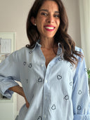 Camicia a righe con cuori