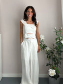 Completo bianco con fiocchi