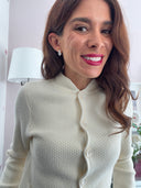 Cardigan lavorato con bottoni e tasche