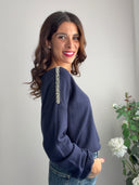Maglioncino con scollo strass e perline