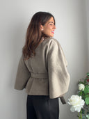 PROMO LANCIO: Cappottino mantellina greige