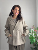 PREORDINE: Cappotto corto tortora in misto lana