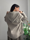 PREORDINE: Cappotto corto tortora in misto lana