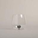 Bicchiere con cuore interno nero