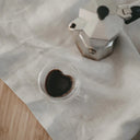 Tazzina da caffè con doppio vetro e cuoricino nero